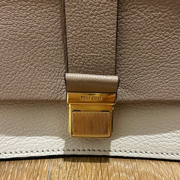 Miu Miu Crossbody bag 2015 leather two tone neutrals excellent used condition - Picture 11 of 16
